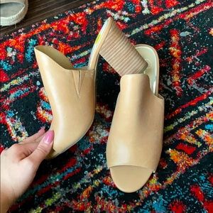 Jessica Simpson Pumps